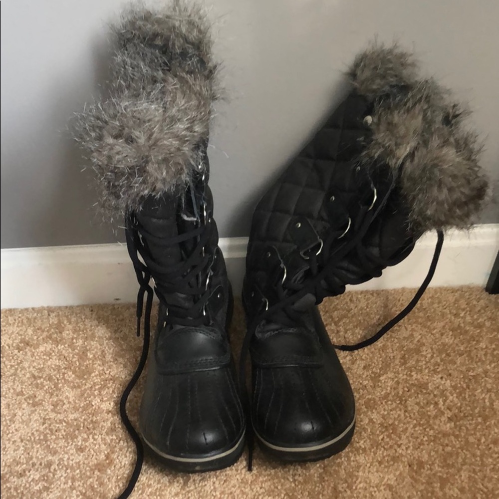 Tall sorel winter boots